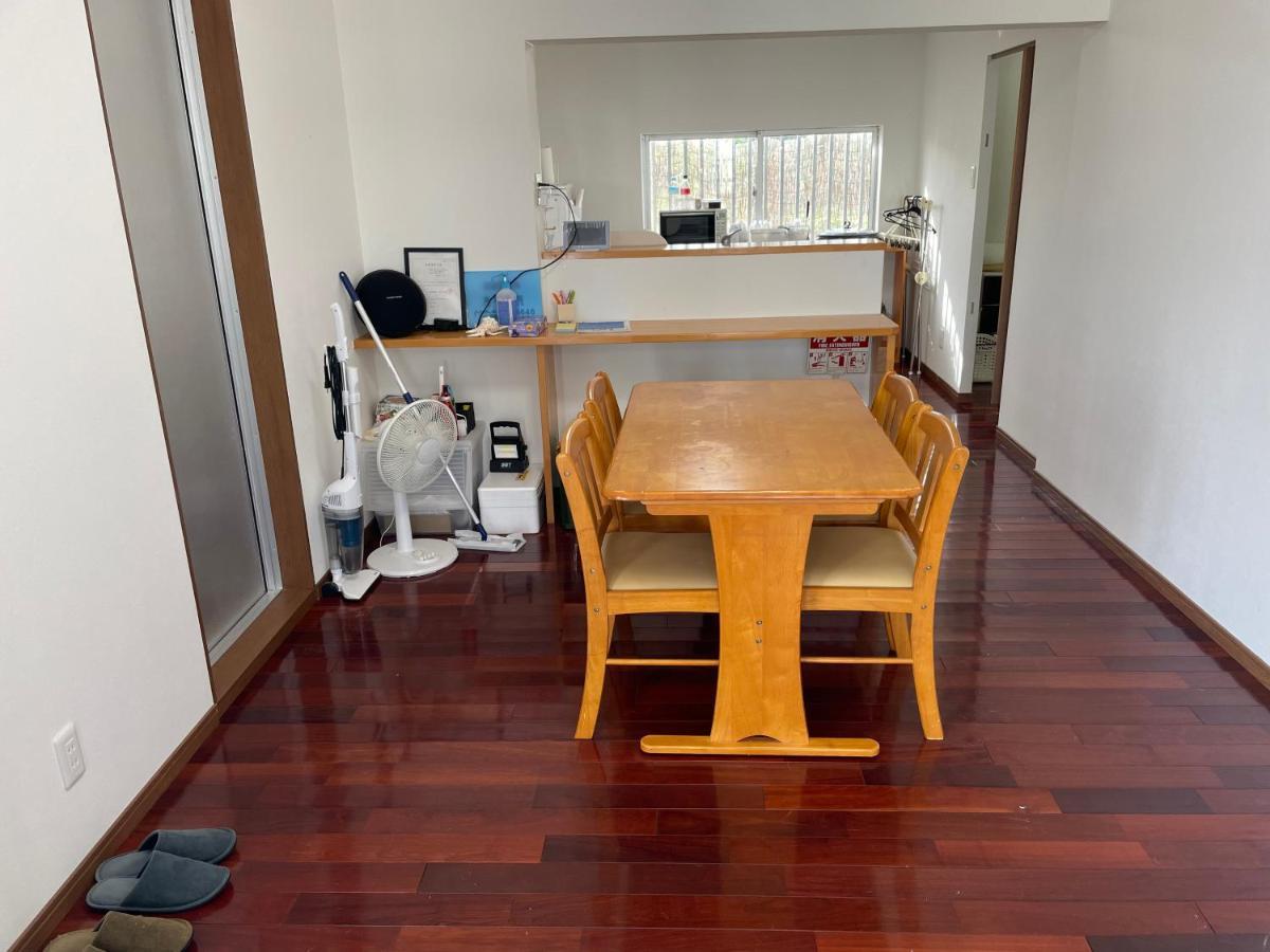 一棟貸しの宿 民宿せいじん家 Miyakojima  Exterior foto
